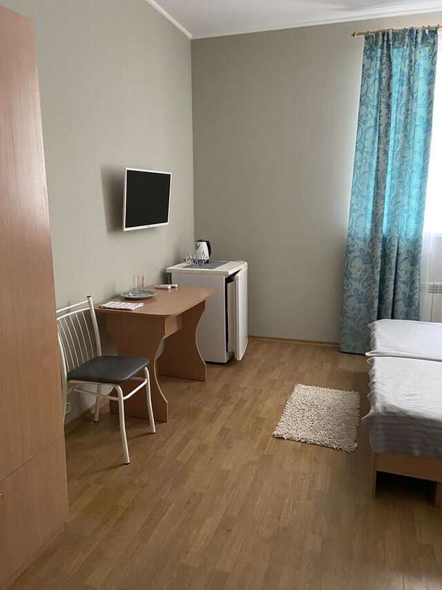 Отель гостиница Панама, центр Бердянск-18