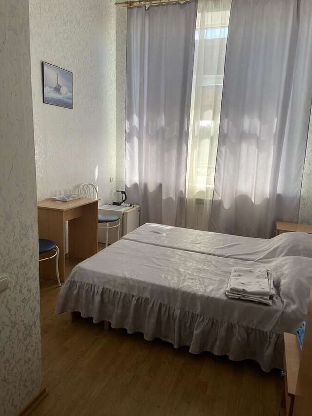Отель гостиница Панама, центр Бердянск-19