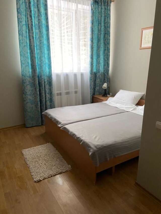Отель гостиница Панама, центр Бердянск-34