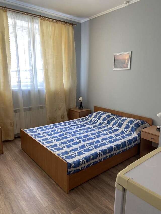 Отель гостиница Панама, центр Бердянск-11